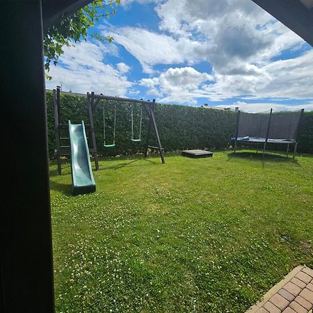 Domek Na Baszcie Klimatyzowany Lesko Exterior foto
